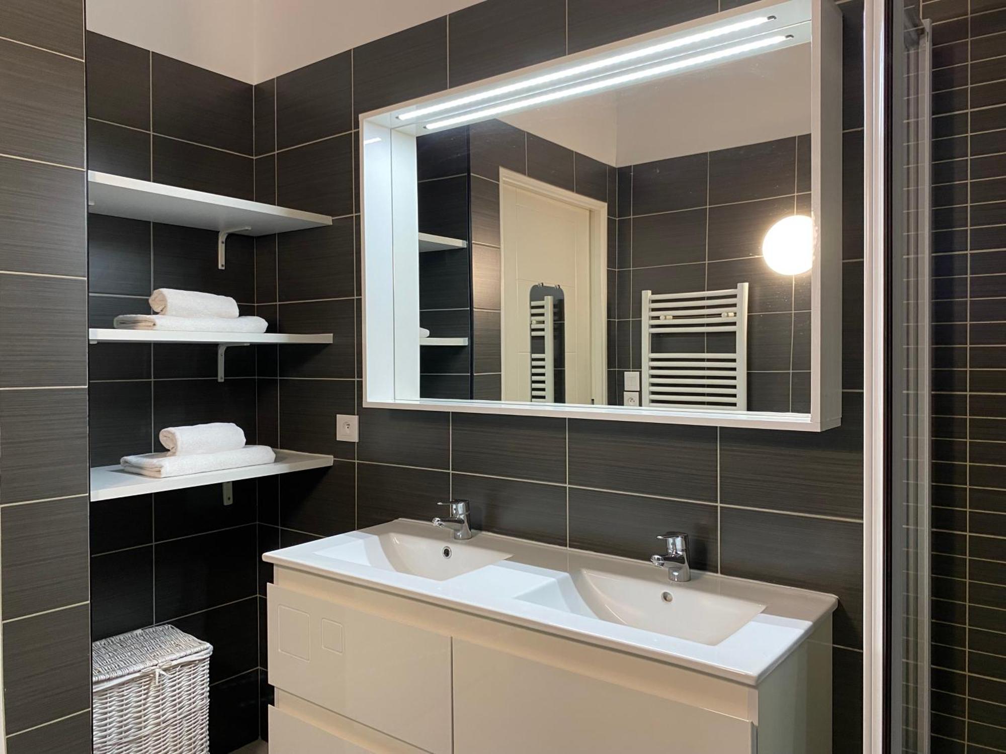 Inter Superb Studio Piscine 5 Min Gare Menton Ngoại thất bức ảnh
